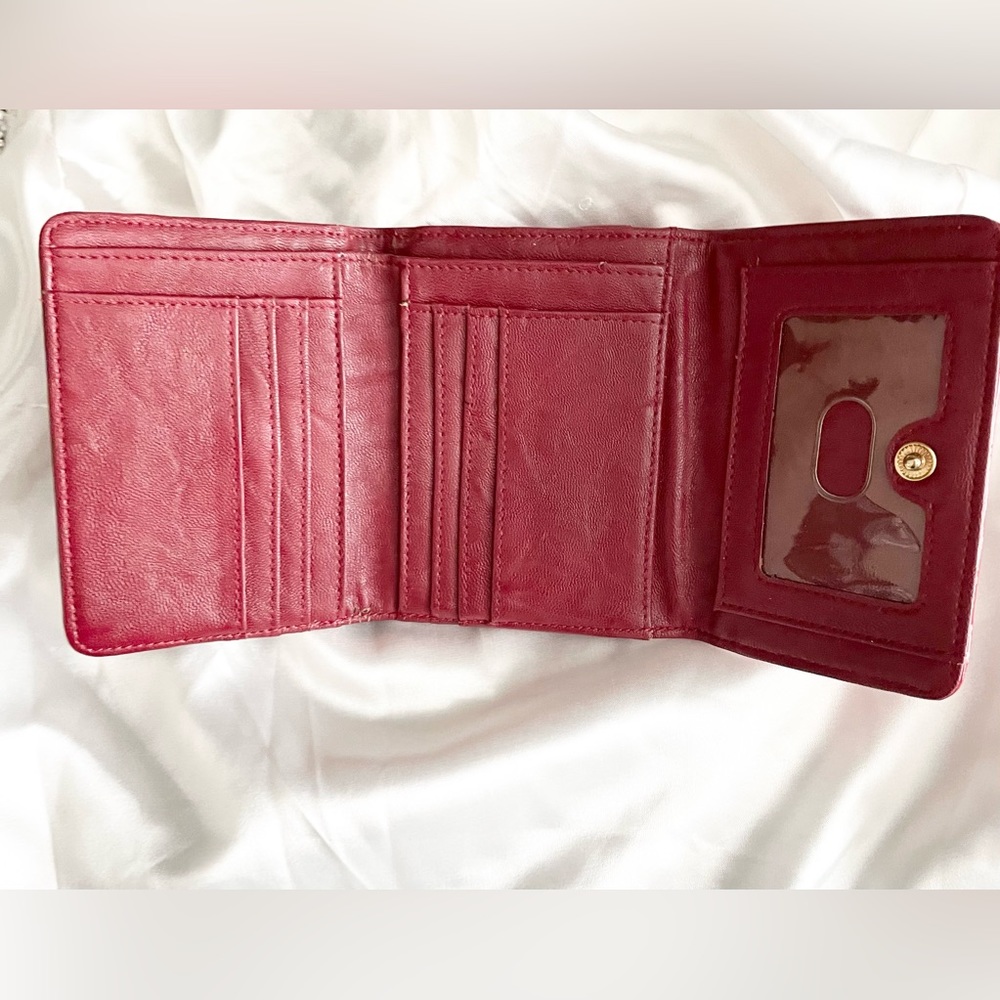 Sharif Red Wallet w/Gold Panthers - Picture 3 of 4